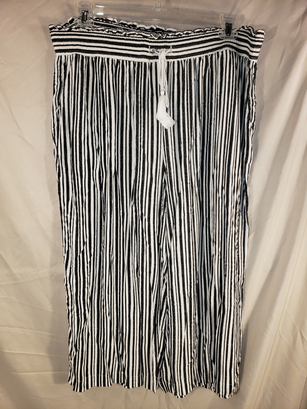 Terra & Sky Black and White Vertical Stripe Drawstring Pants - 1X